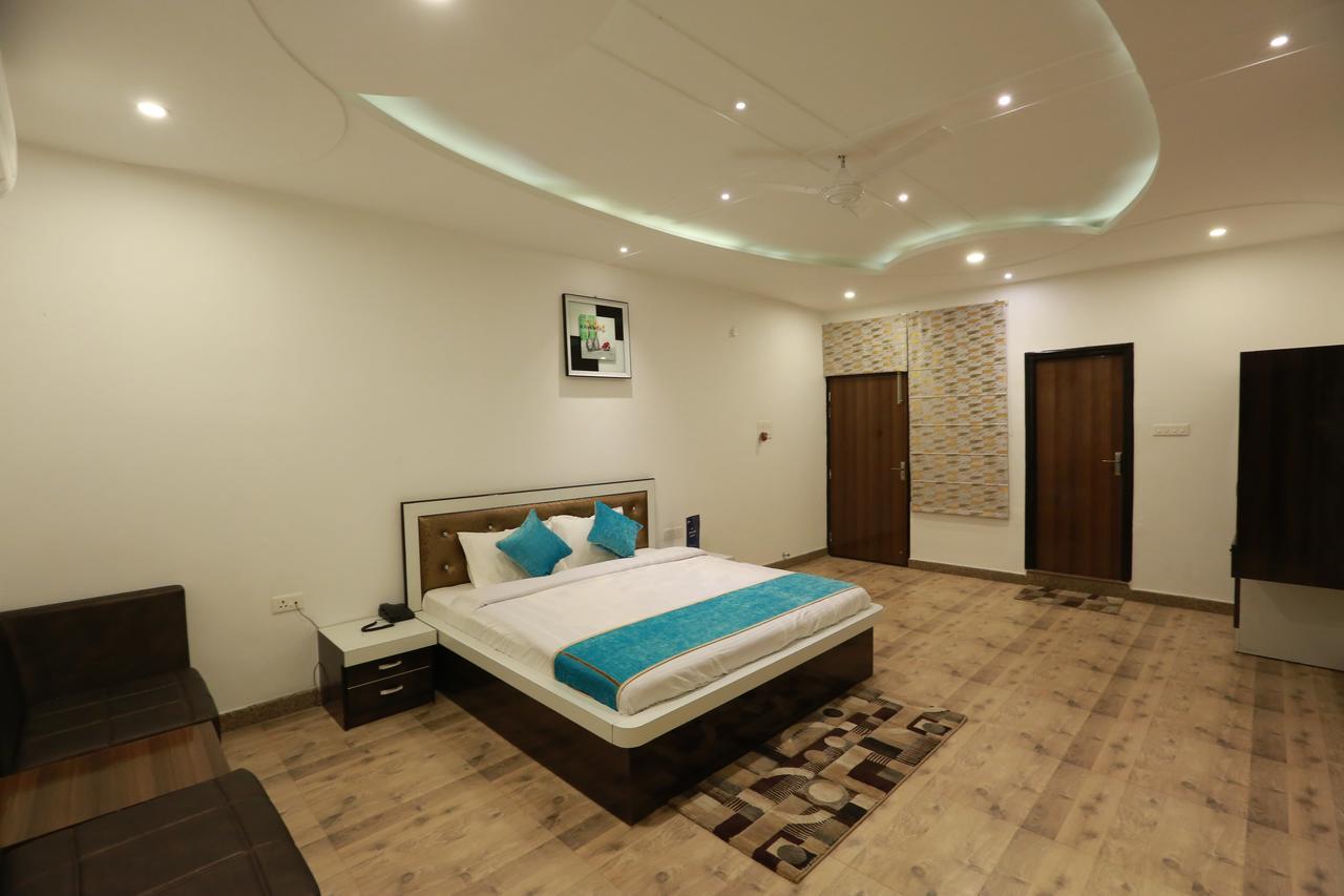 Oyo 8837 Hotel Surya Galaxy Kanpur Exterior photo
