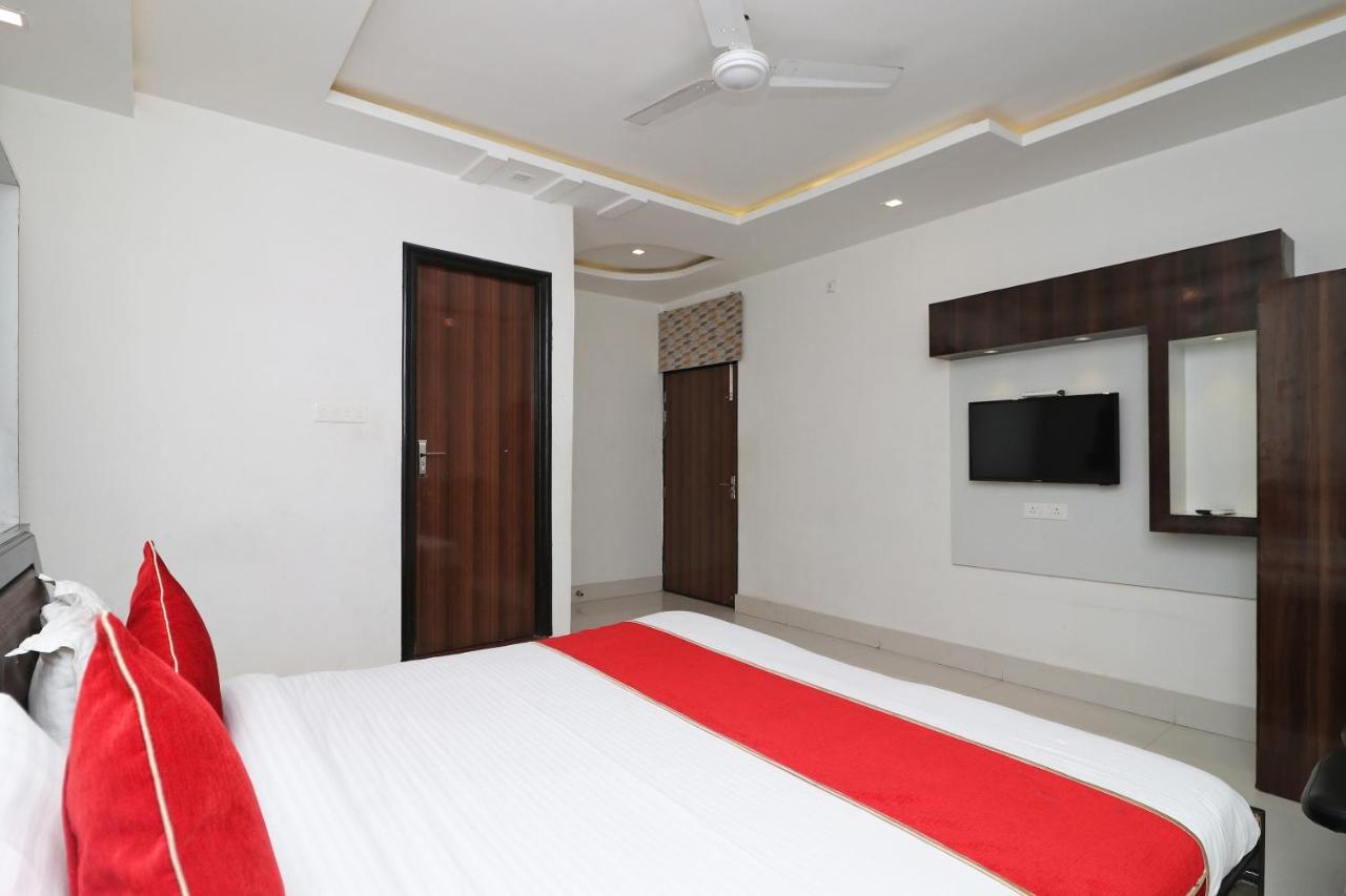 Oyo 8837 Hotel Surya Galaxy Kanpur Exterior photo